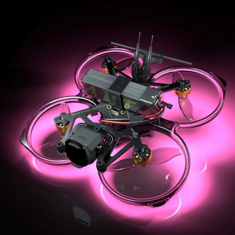 Striscia LED Plug & Play per D - Drone Kit Plug And Play recensione e prezzo